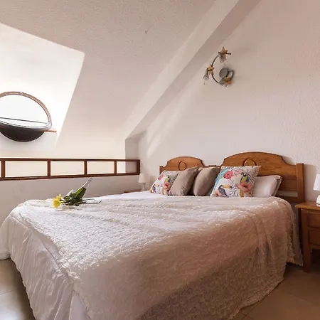 Santiago Complex Duplex *